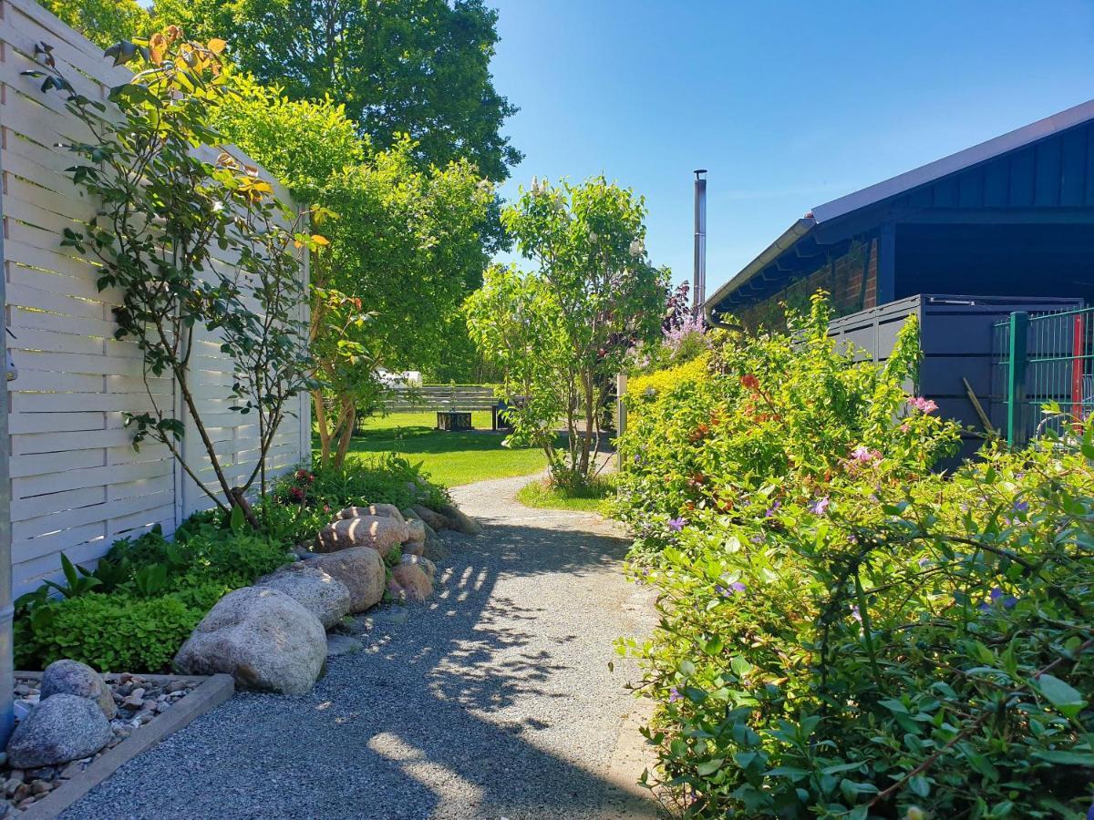 Moderne Fewo Nr 4 Mit Balkon, Sauna Im Haus, Garten - Ferienwohnungen Am Wald Klein Gelm Exteriör bild